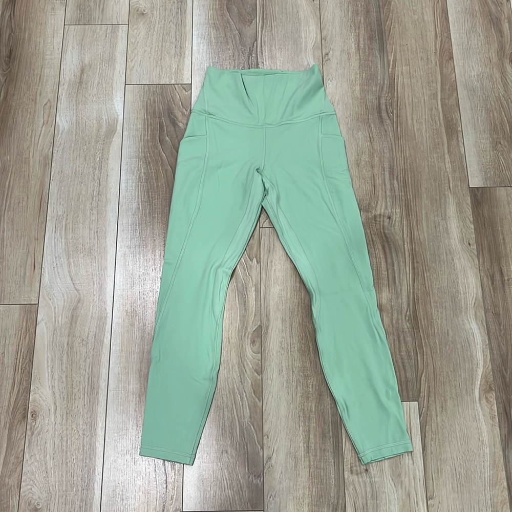 Lululemon 25” leggings